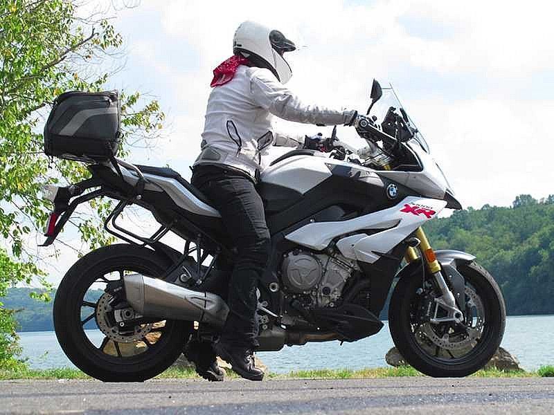 women riders now