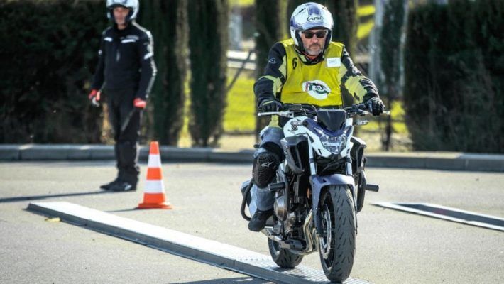 how-to-remove-motorcycle-license