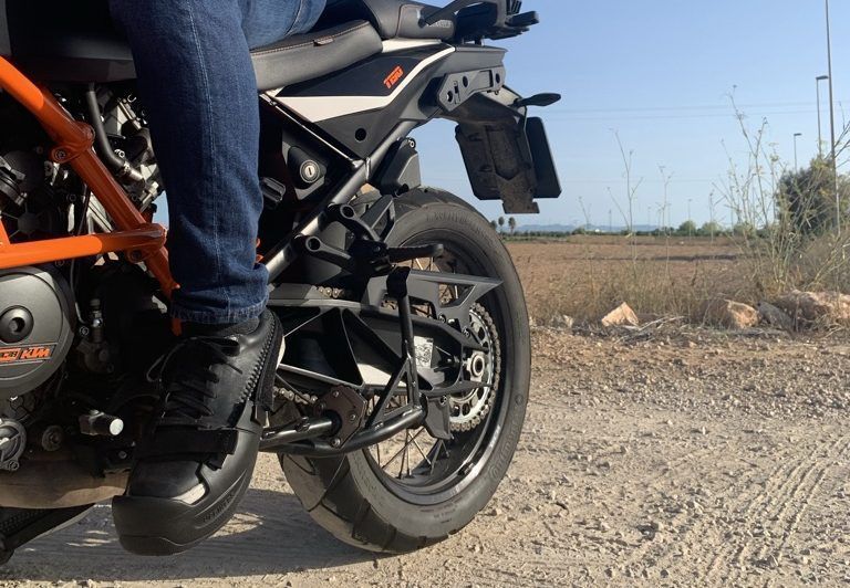lower-height -guzzi