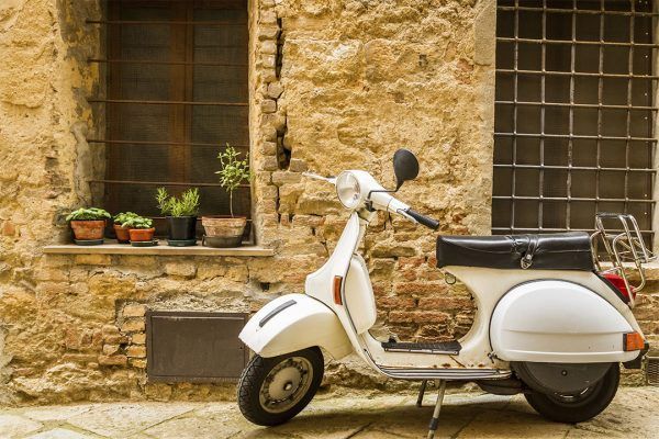 Não consigo chegar ao chão com a minha Vespa (1)