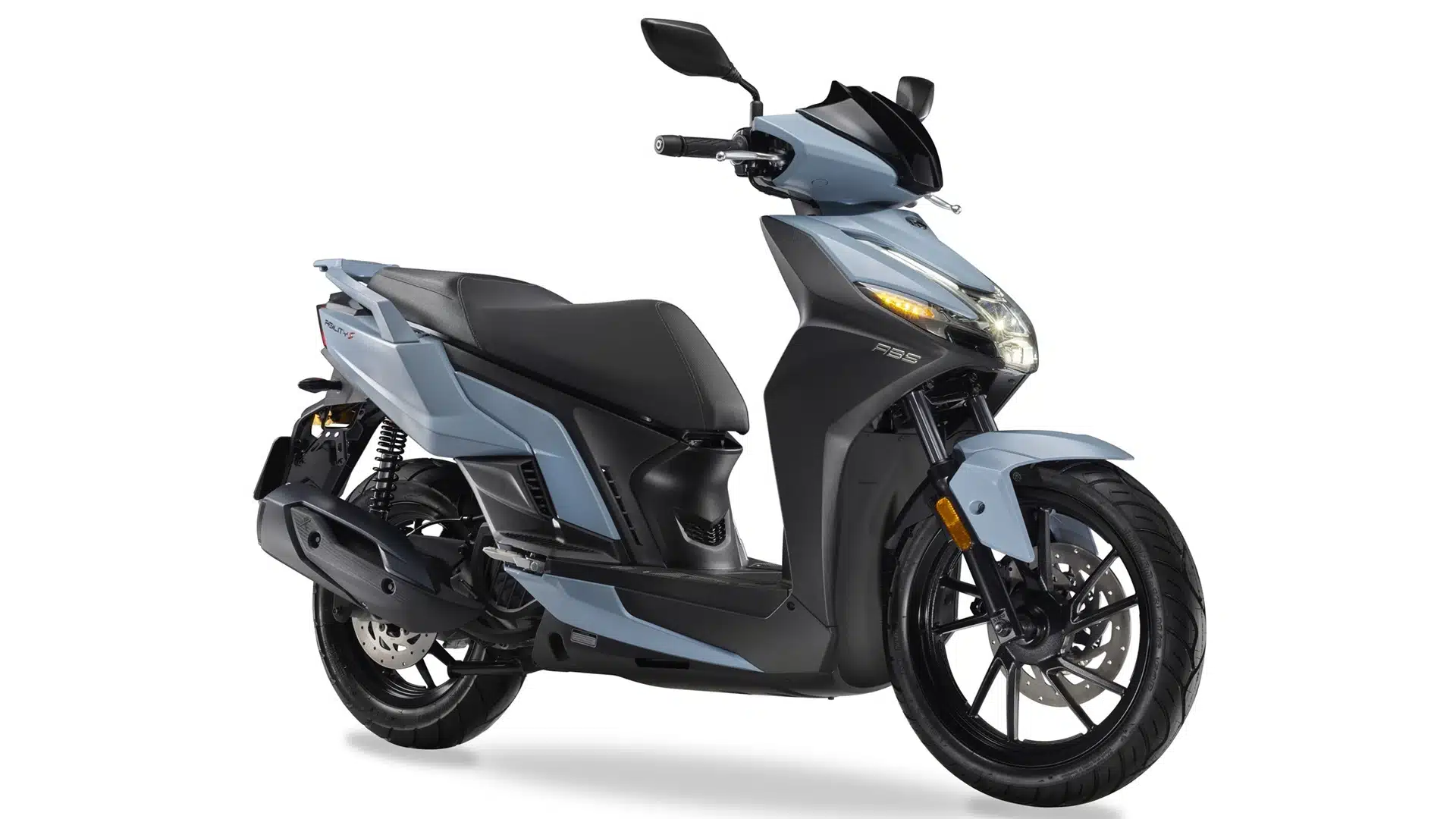 como-llegar-mejor-al-suelo-en-la-kymco-agility-s-125-2023